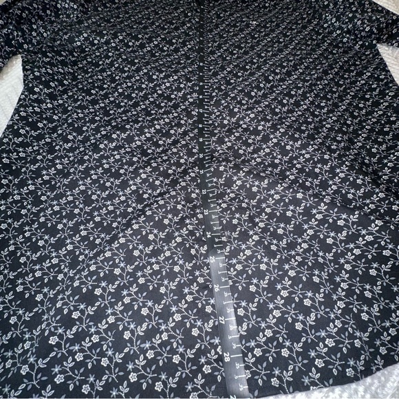 Calvin Klein Slim Fit Long Sleeve Floral Black and White Shirt - XL - Picture 6 of 6